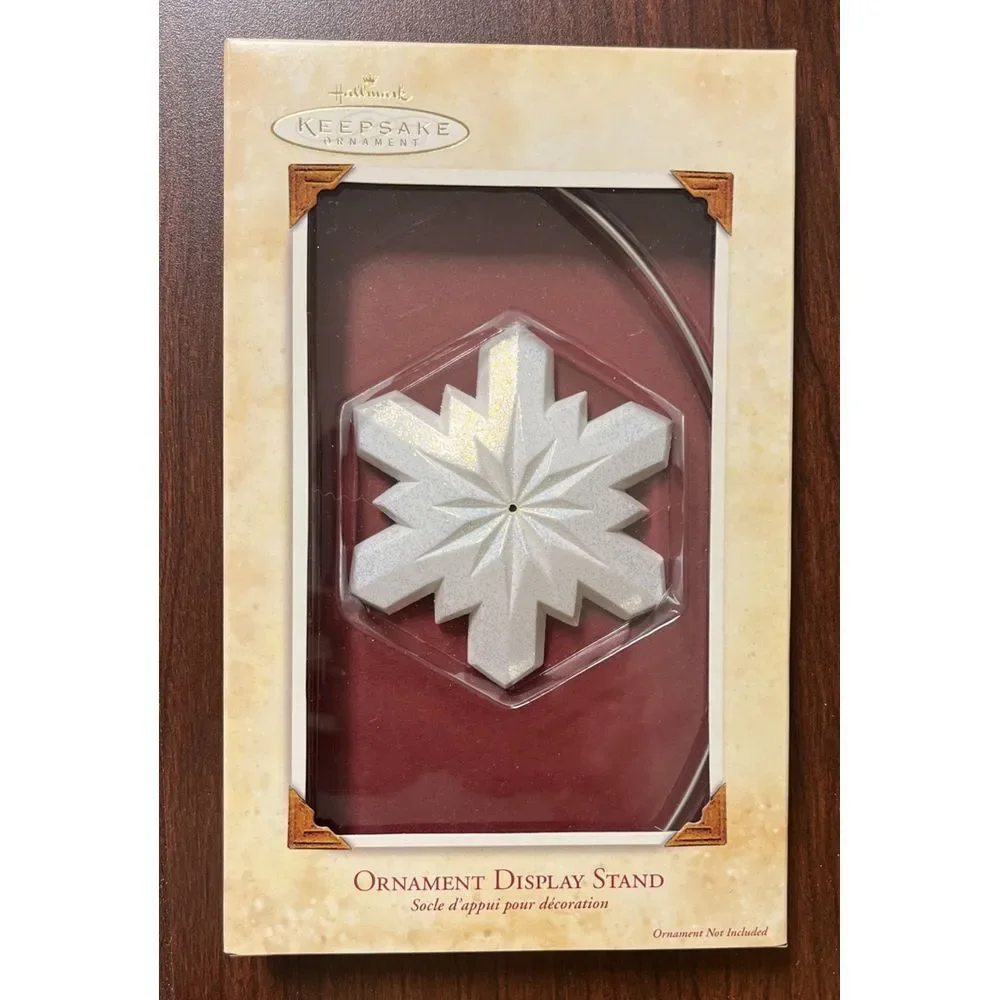 Hallmark packaging box bottom